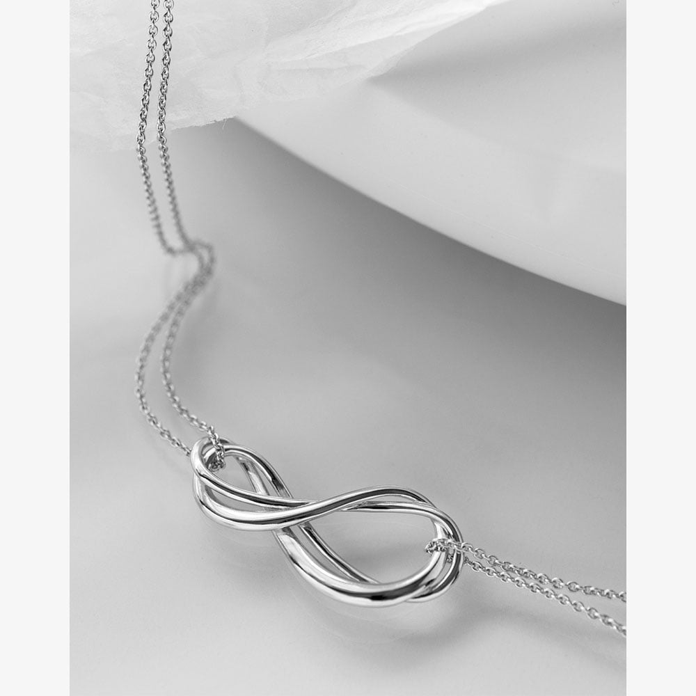 Kit Heath Infinity Double Chain 18 Inch Necklace 91162RP