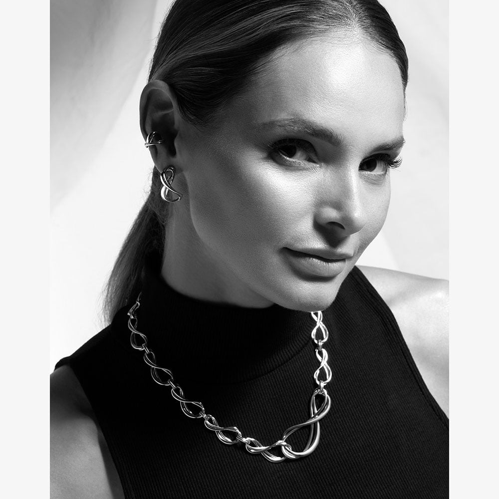 Kit Heath Infinity Grande Multi-Link 18 Inch Necklace 91164RP