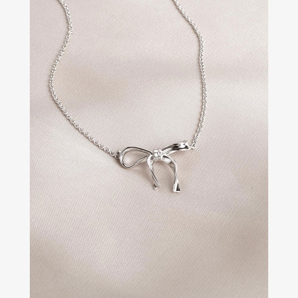 Kit Heath Serenity Ribbon Bow 18 Inch Necklace 91188RP