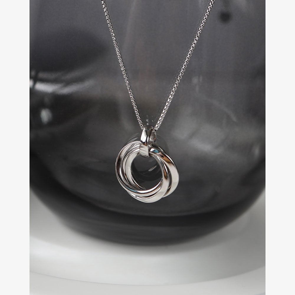 Kit Heath Bevel Trilogy Petite 17 Inch Necklace 9168RP