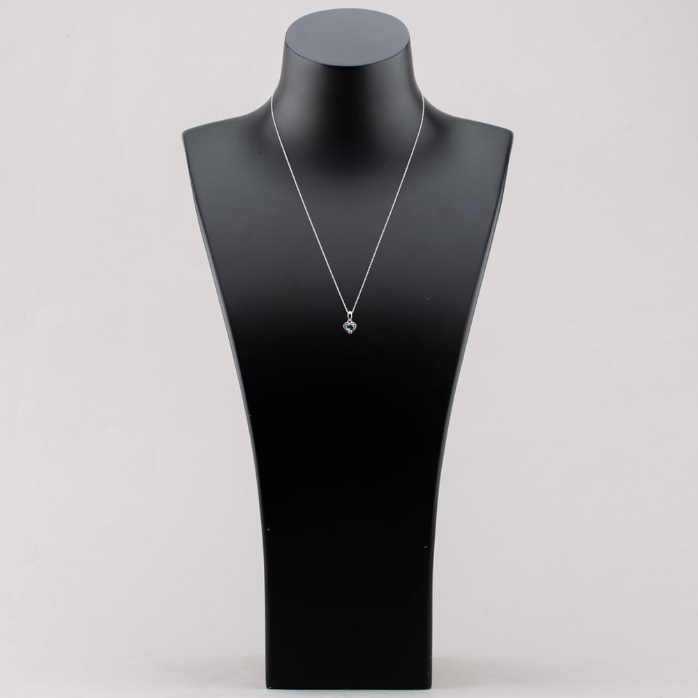 Gold Impression 9ct White Gold Aquamarine Heart Pendant Necklace RJP04866