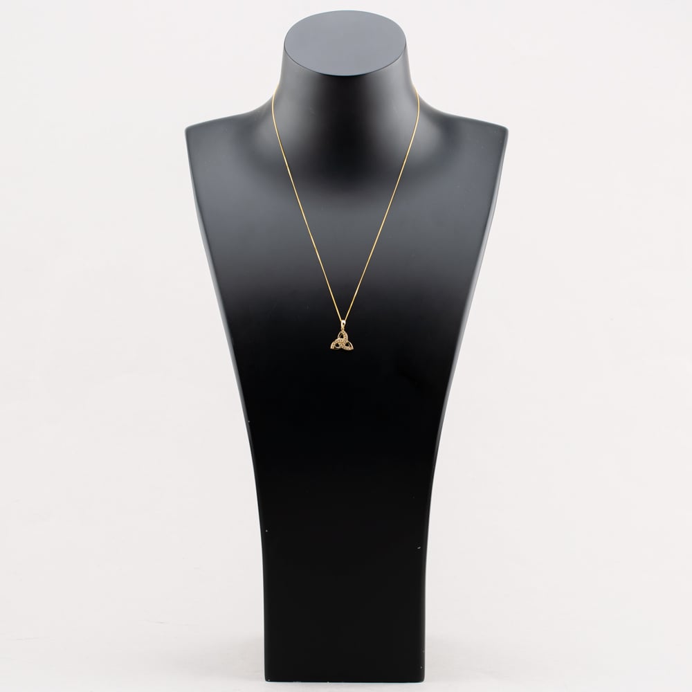 9ct Yellow Gold Cubic Zirconia Celtic Knot Pendant Necklace 1.69.3844