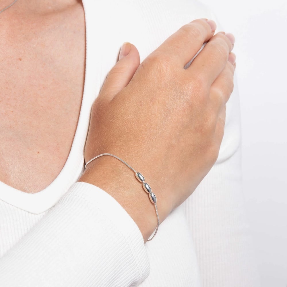 Fashionista Silver Sterling Silver Three Bead Snake Chain Bracelet B5660