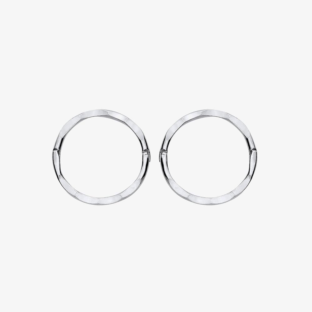 Fashionista Silver Sterling Silver 12mm Hinged Sleeper Hoop Earrings S3496
