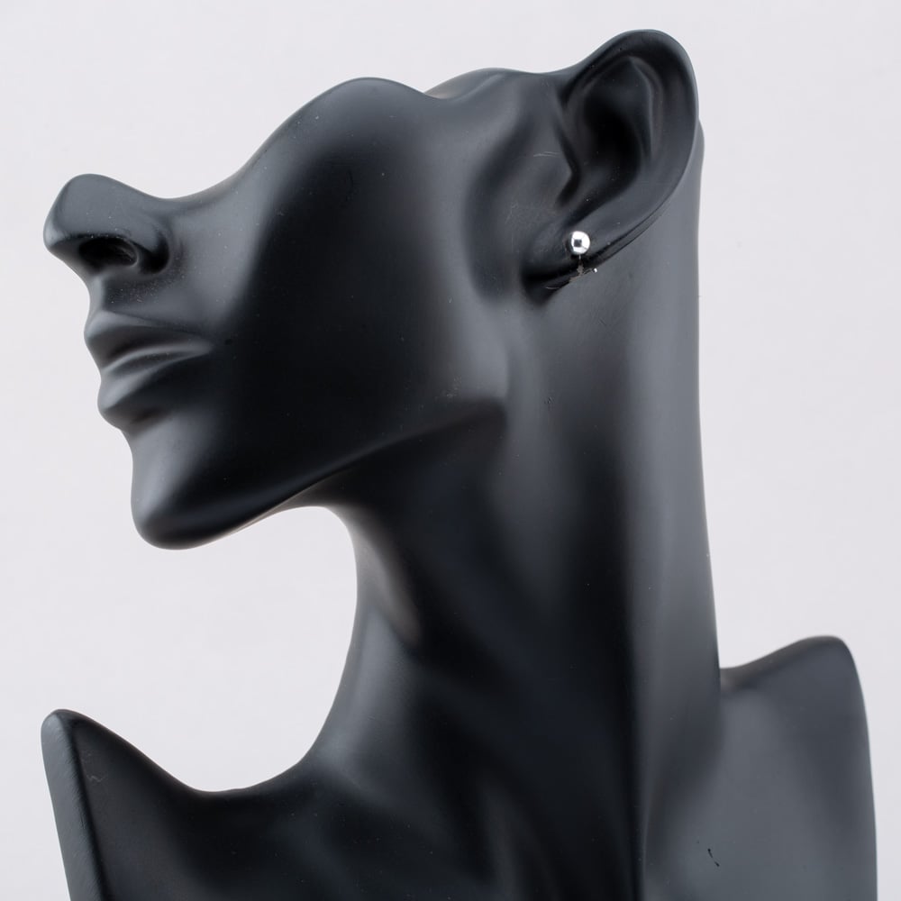Sterling Silver 5mm Ball Stud Earrings S4004
