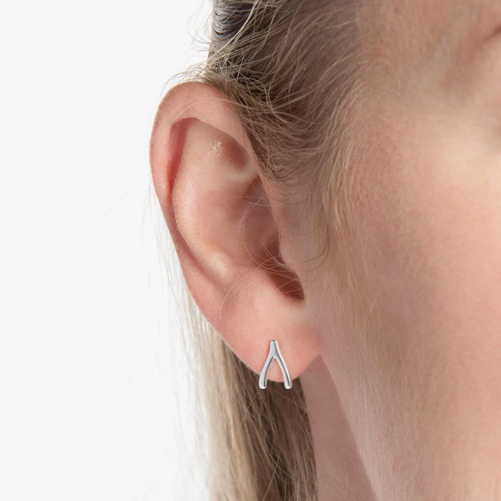 Fashionista Silver Sterling Silver Wishbone Stud Earrings E6814