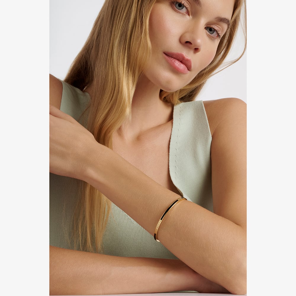 Ted Baker ROLEY Gold Tone Plated Black Enamel Bangle TBJ4163-02-05