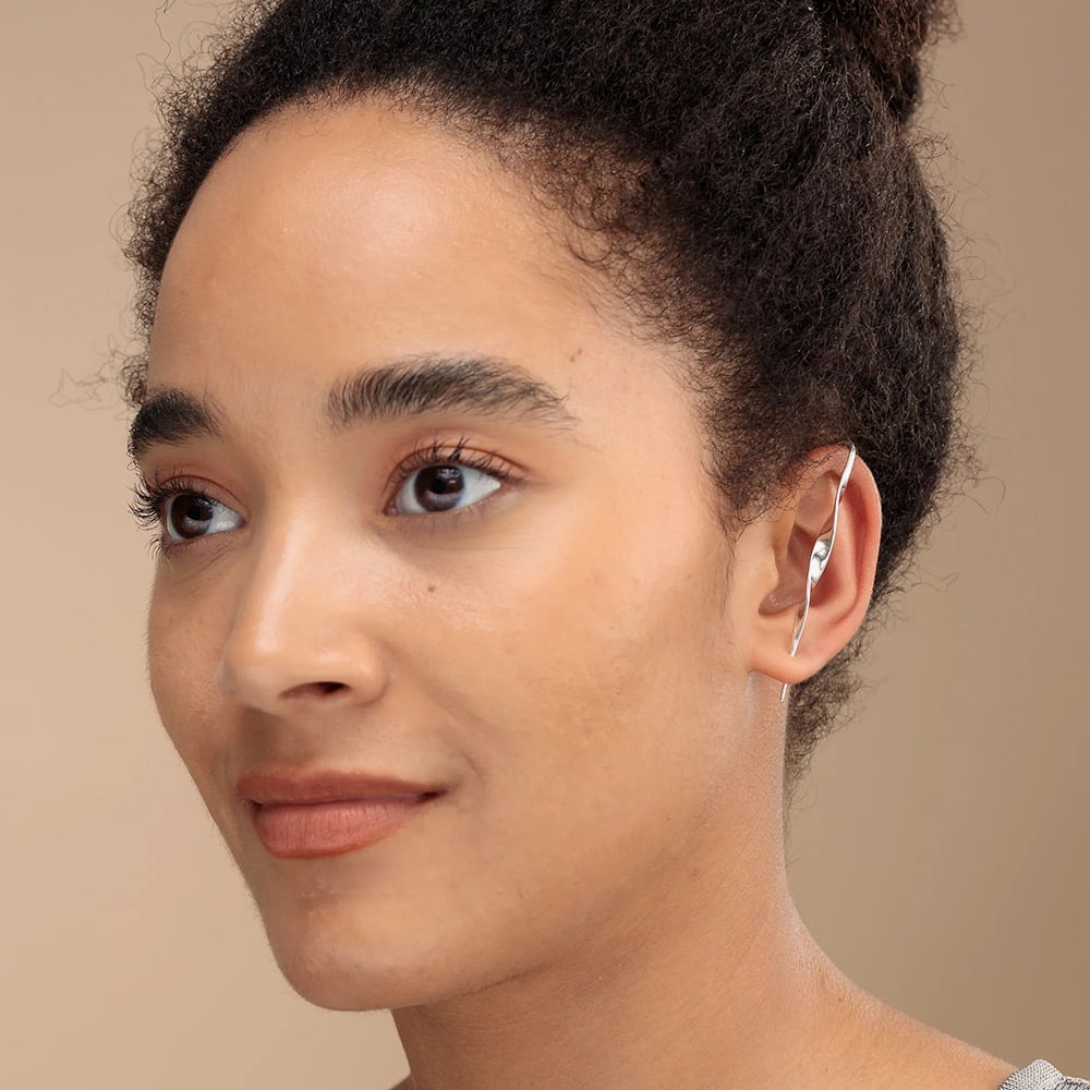 Scream Pretty Silver Rhodium Plated Plated Ribbon Ear Crawler Earrings SPS-191