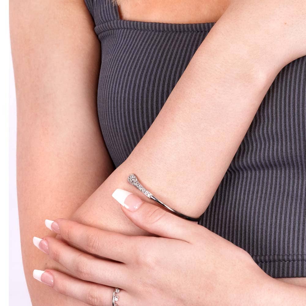 Lucy Quartermaine Silver Skinny Drip White Topaz Twist Bangle SDBG1