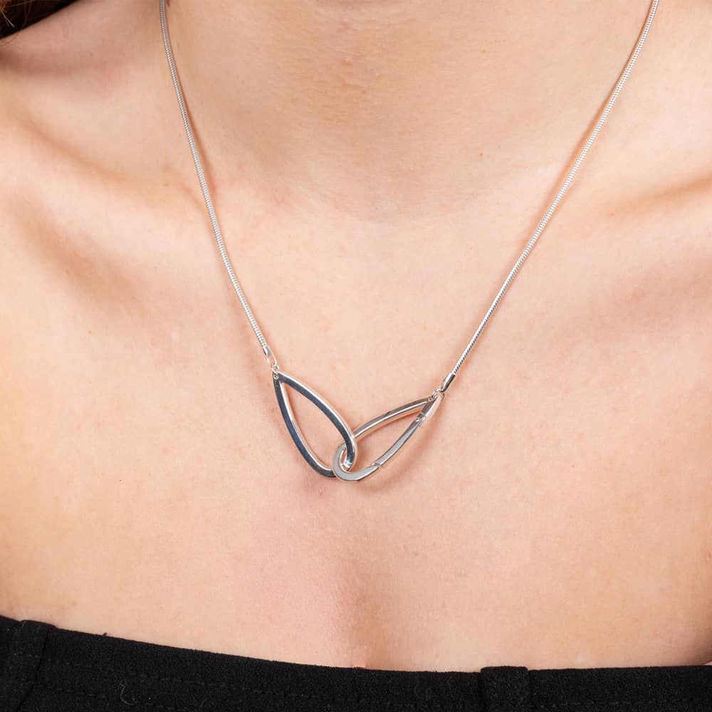 Lucy Quartermaine Silver Large Linked Petal  Necklace PP3
