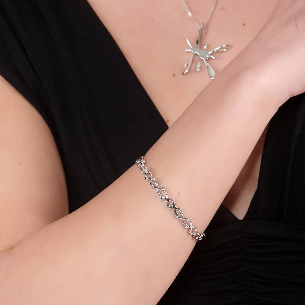 Lucy Quartermaine Silver Splash Pendant One Necklace SP1