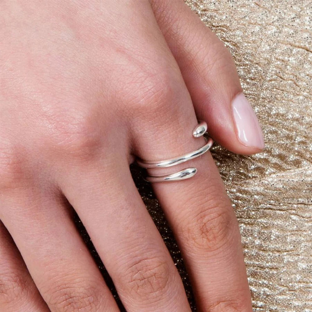 Lucy Quartermaine Silver Drop Coil Ring DR12