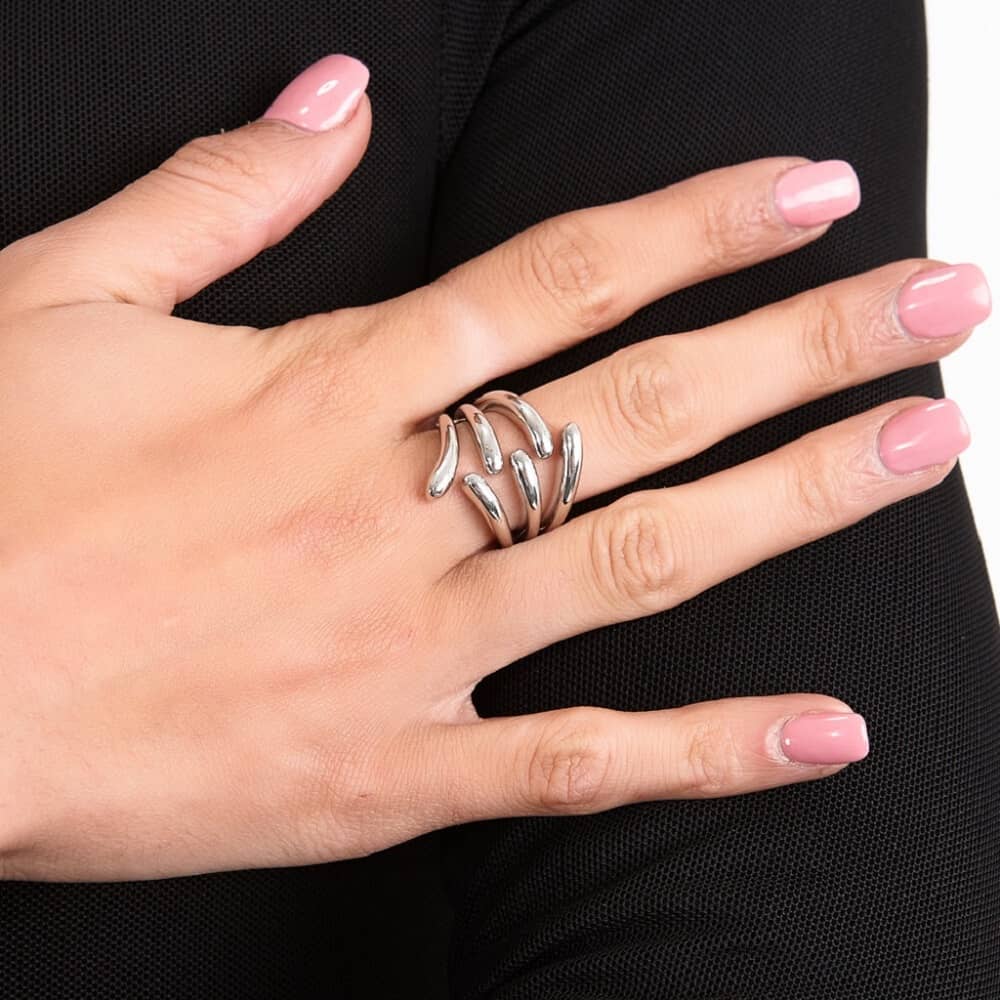 Lucy Quartermaine Silver 6 Drop Ring DR15