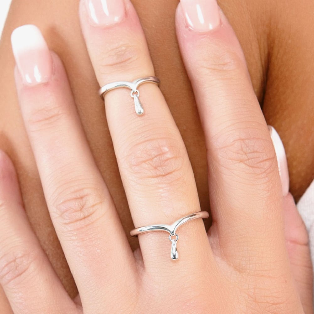 Lucy Quartermaine Silver Open Horseshoe Petal Fashion Ring MR1