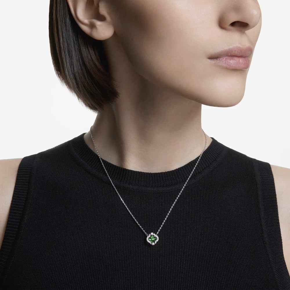 Swarovski Una Angelic Rhodium Plated Green Clover Pendant 5757785