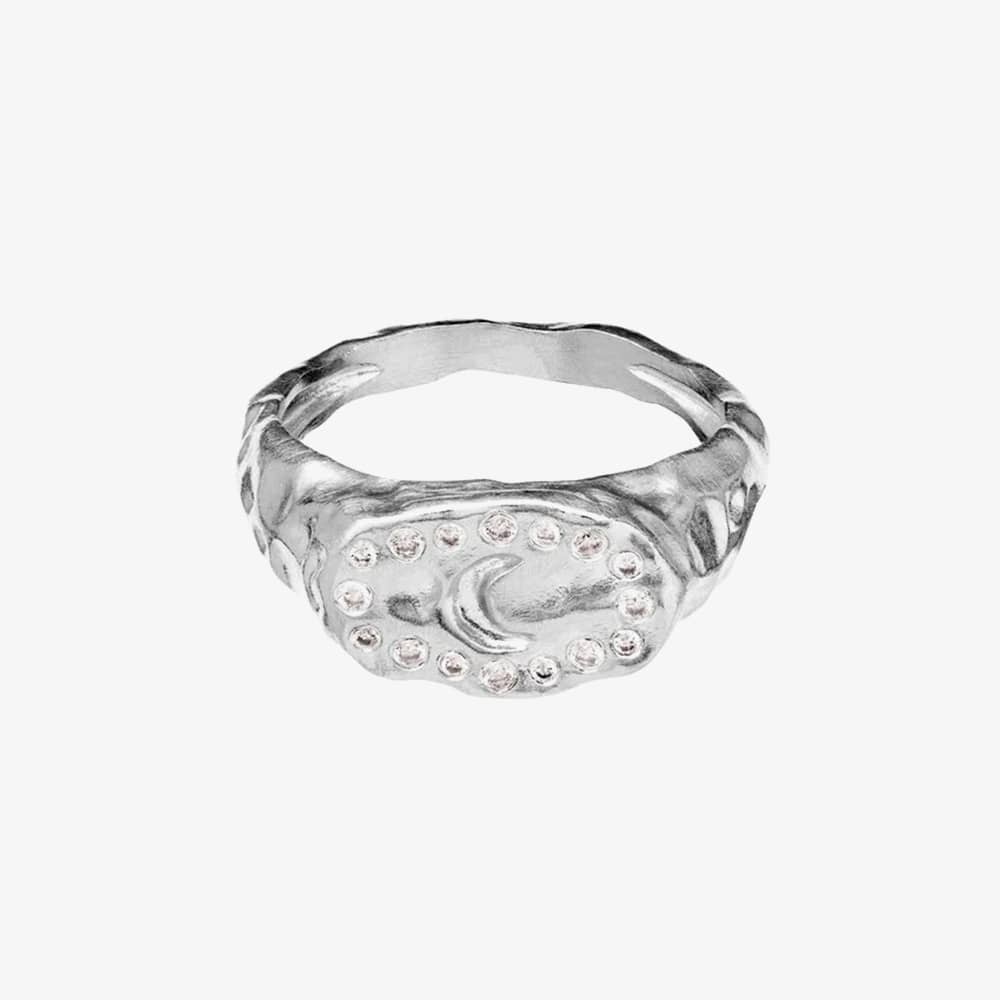 Maanesten Demi Silver Moon Hammered Oval Signet Ring 4808C