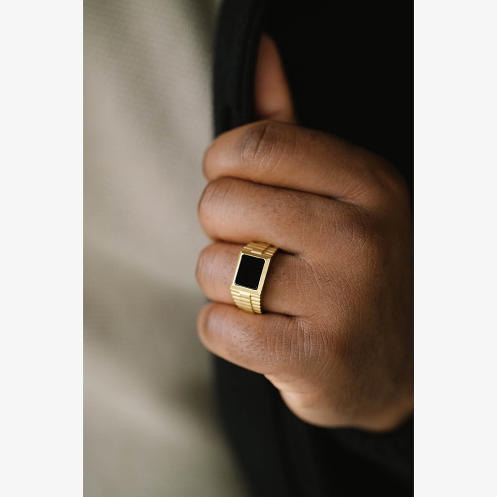 Steel & Barnett Hudson 18ct Yellow Gold Plated Onyx Signet Ring R-HUD03