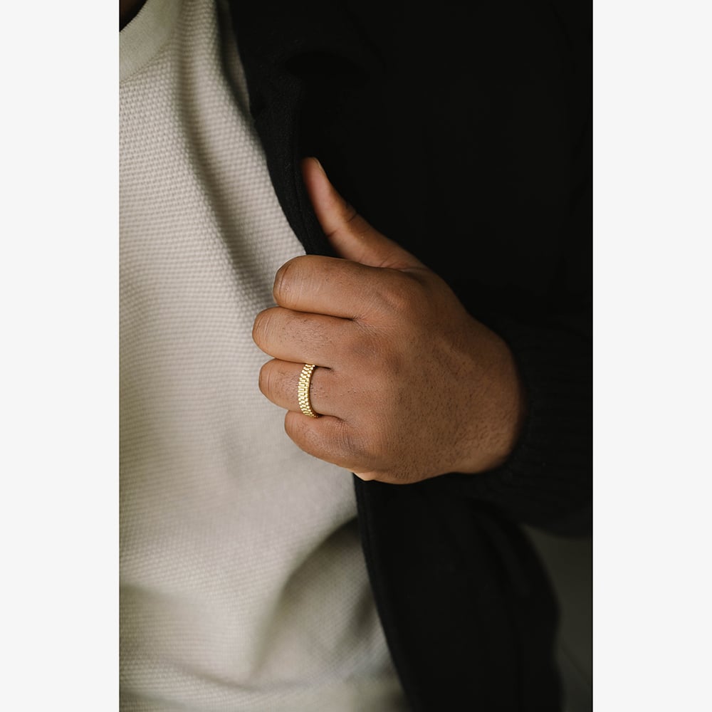 Steel & Barnett Nova 18ct Yellow Gold Plated Watch Link Ring R-NOV03