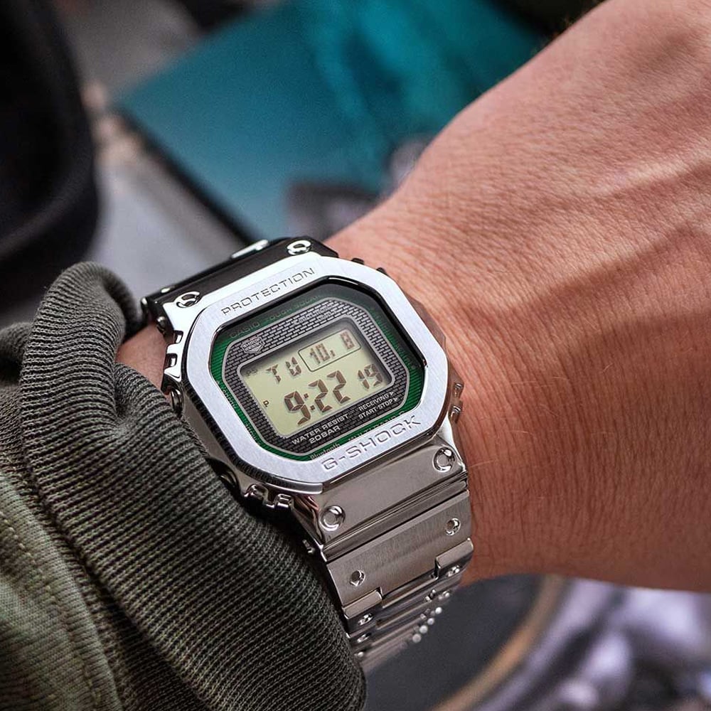 Casio Mens G-Shock Full Metal Digital Watch GMW-B5000D-3ER