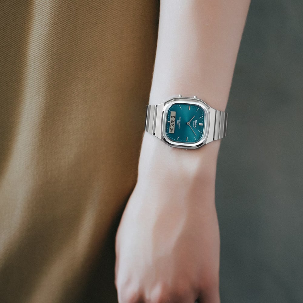 Casio Unisex Vintage Blue Dial Digital Watch AQ-240E-3AEF