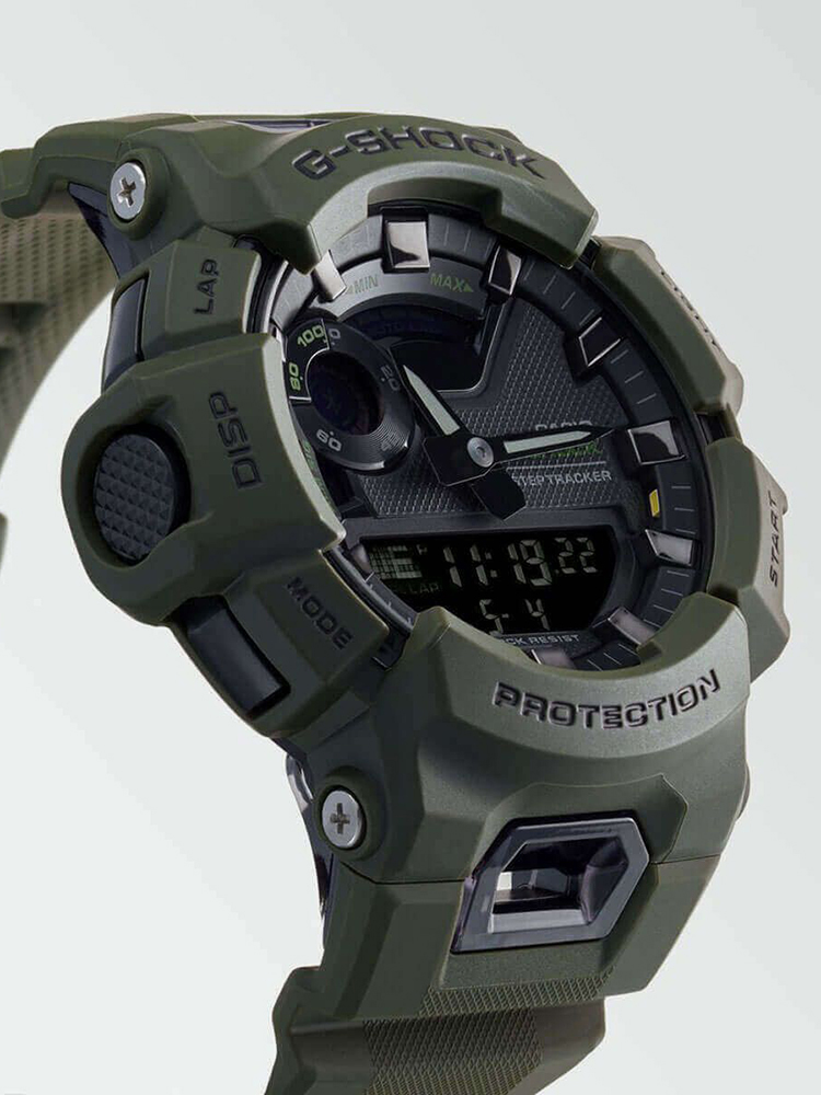 Casio G-Shock Utility Urban Smartwatch GBA-900UU-3AER