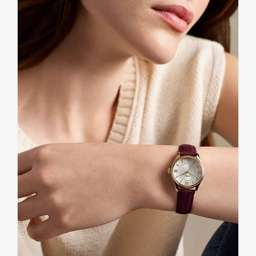 Fossil Ladies Gilmore Silver Dial Leather Strap Watch ES5510