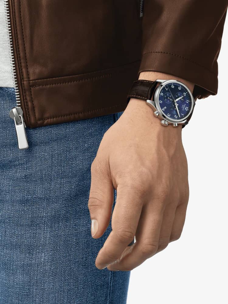 Tissot Mens Chronograph Classic XL Watch T116.617.16.047.00