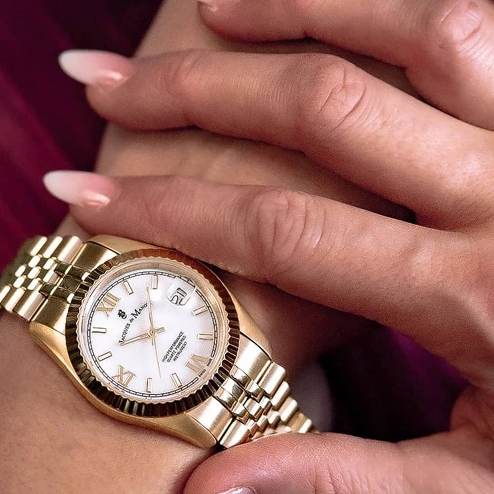 Jacques du Manoir Ladies Inspiration Roman White Mother Of Pearl Dial Gold Tone Stainless Steel Bracelet Watch JWL01302