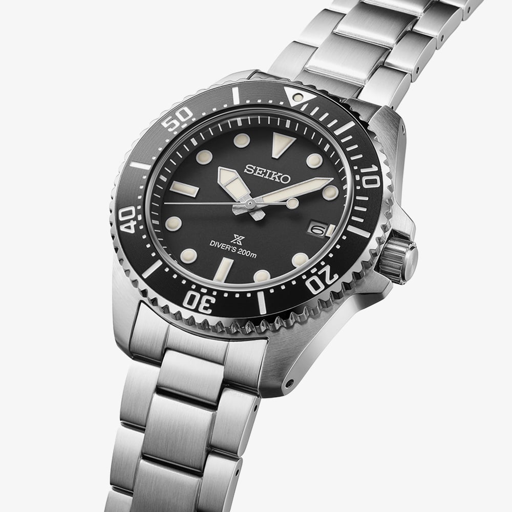 Seiko Mens Prospex Solar Divers Black Watch SNE597P1