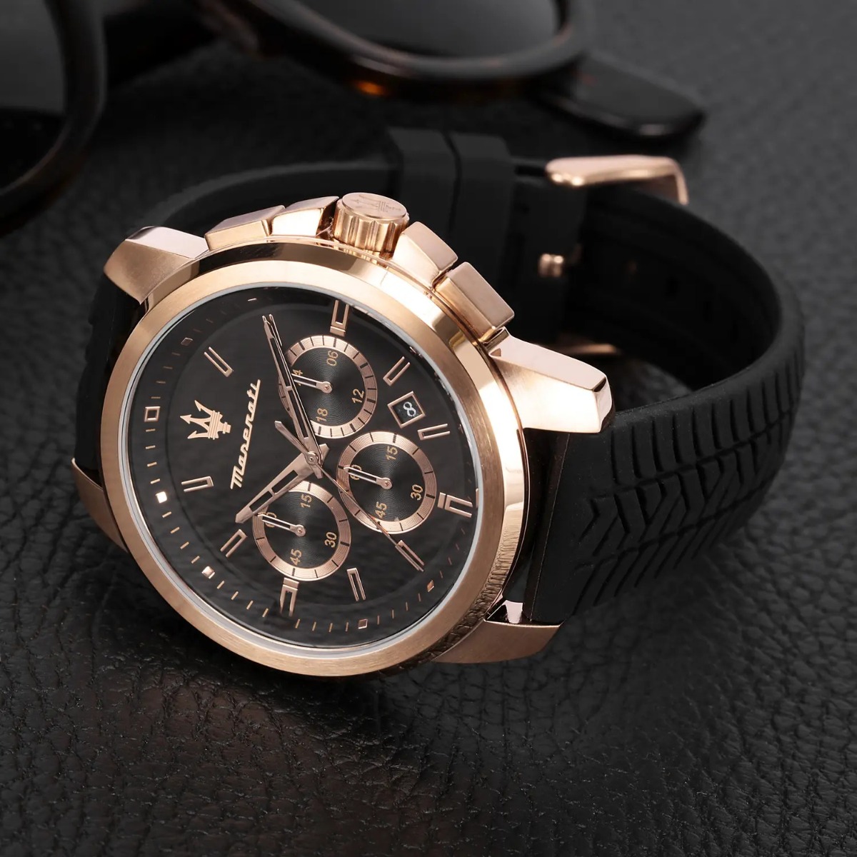 Maserati Mens Successo Rubber Strap Watch R8871621012