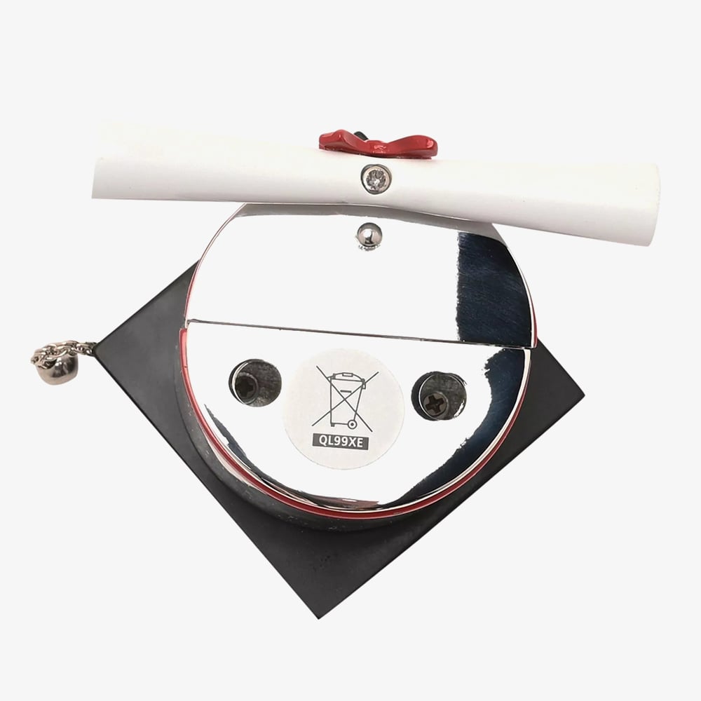WM Widdop Miniature Graduation Hat Clock 9343
