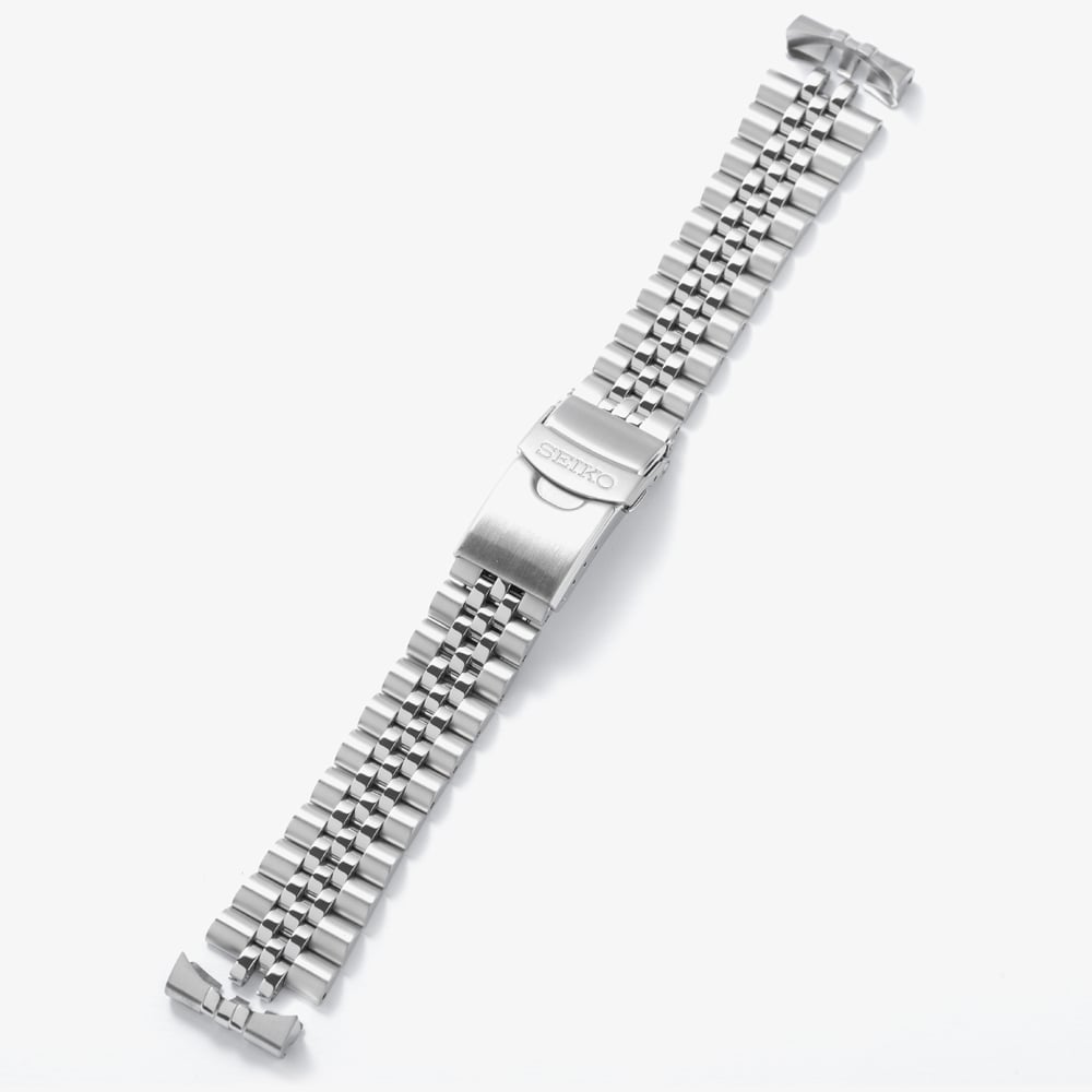 Seiko Stainless Steel 22mm Bracelet Watch Strap M11X111J0