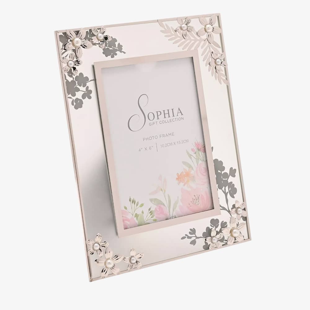Sophia Classic Silver Daisy 4x6 Photo Frame SP3505F46