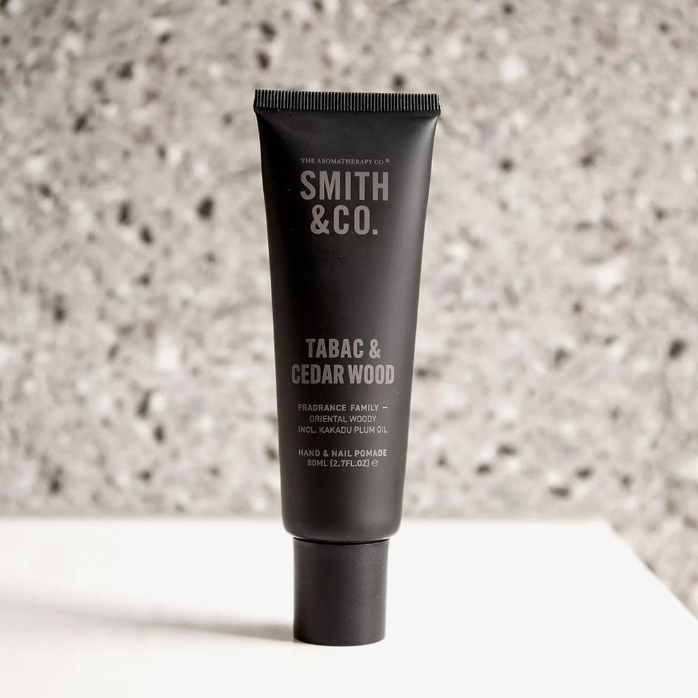 Smith & Co Tabac and Cedar Wood 80ml Hand and Nail Pomade IT5669