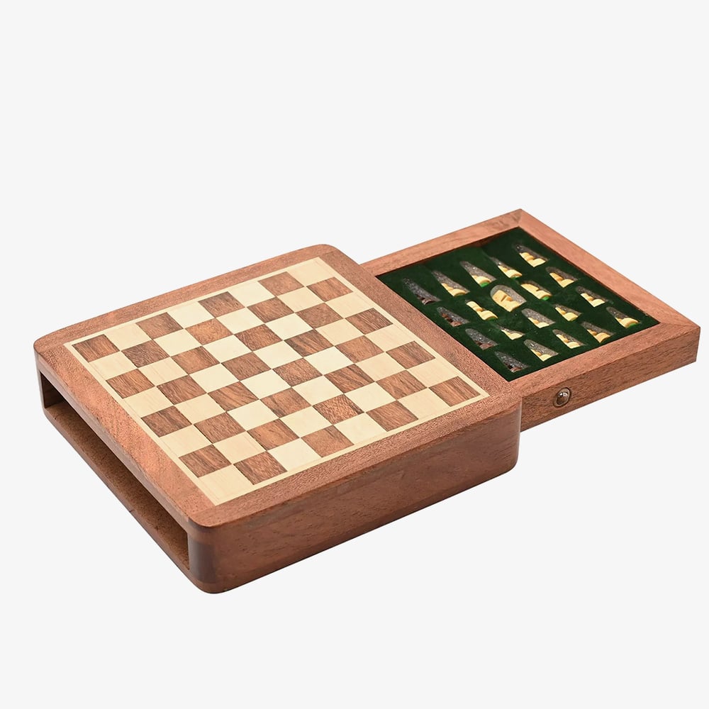 Harvey Makin Wooden Magnetic Chess Board HM1179