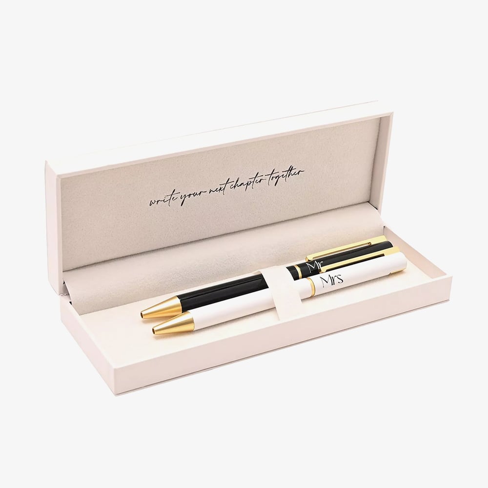 Amore Mr &amp; Mrs Set Of 2 Pens Pen AM276