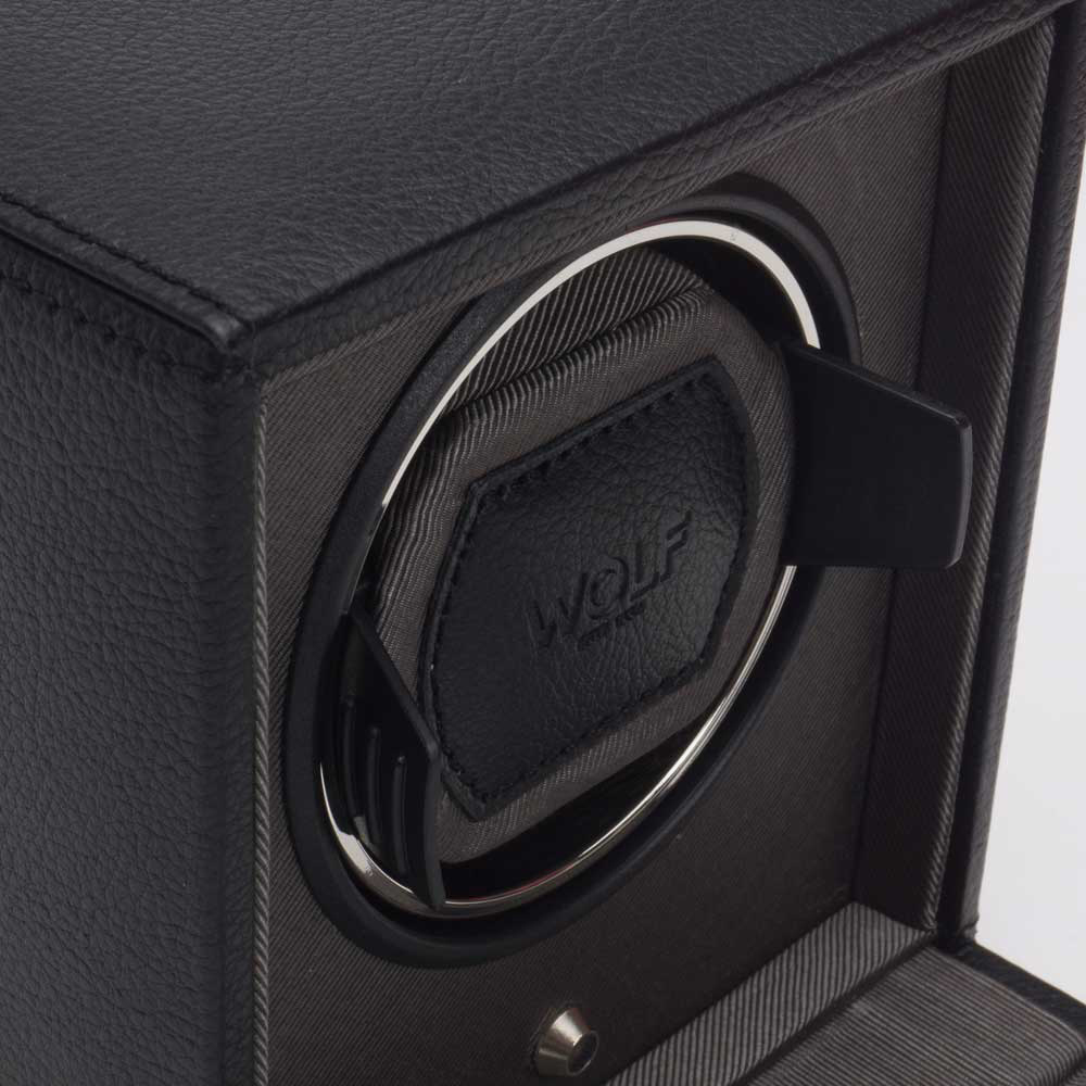WOLF Cub With Cover Black Watch Winder 461103