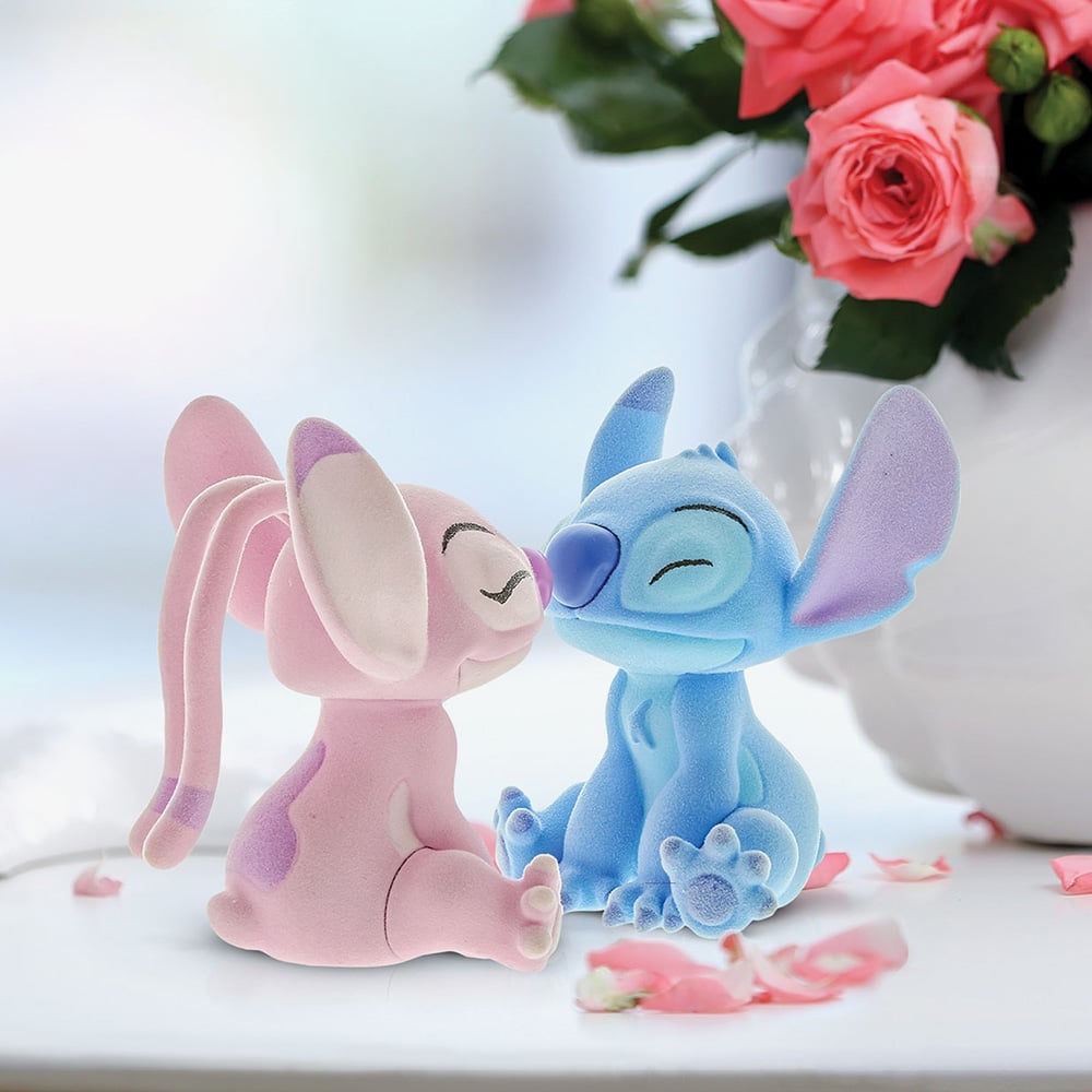 Grand Jester Studios Kissing Stitch And Angel Figurine 6013987