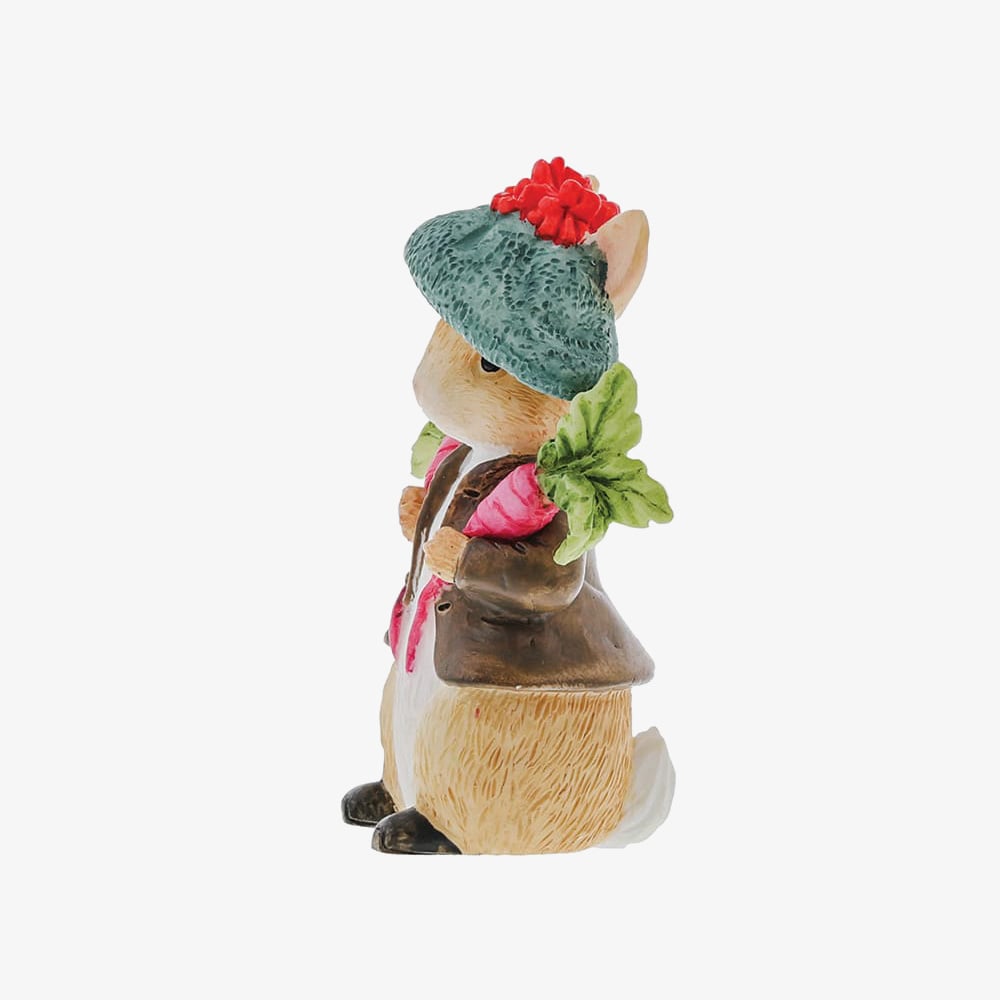 Peter Rabbit Benjamin Bunny Collecting Radishes Figurine A31857