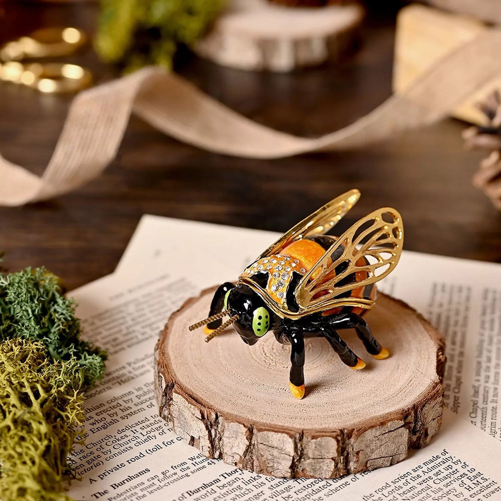 Treasured Trinkets Bee Trinket Box 14922