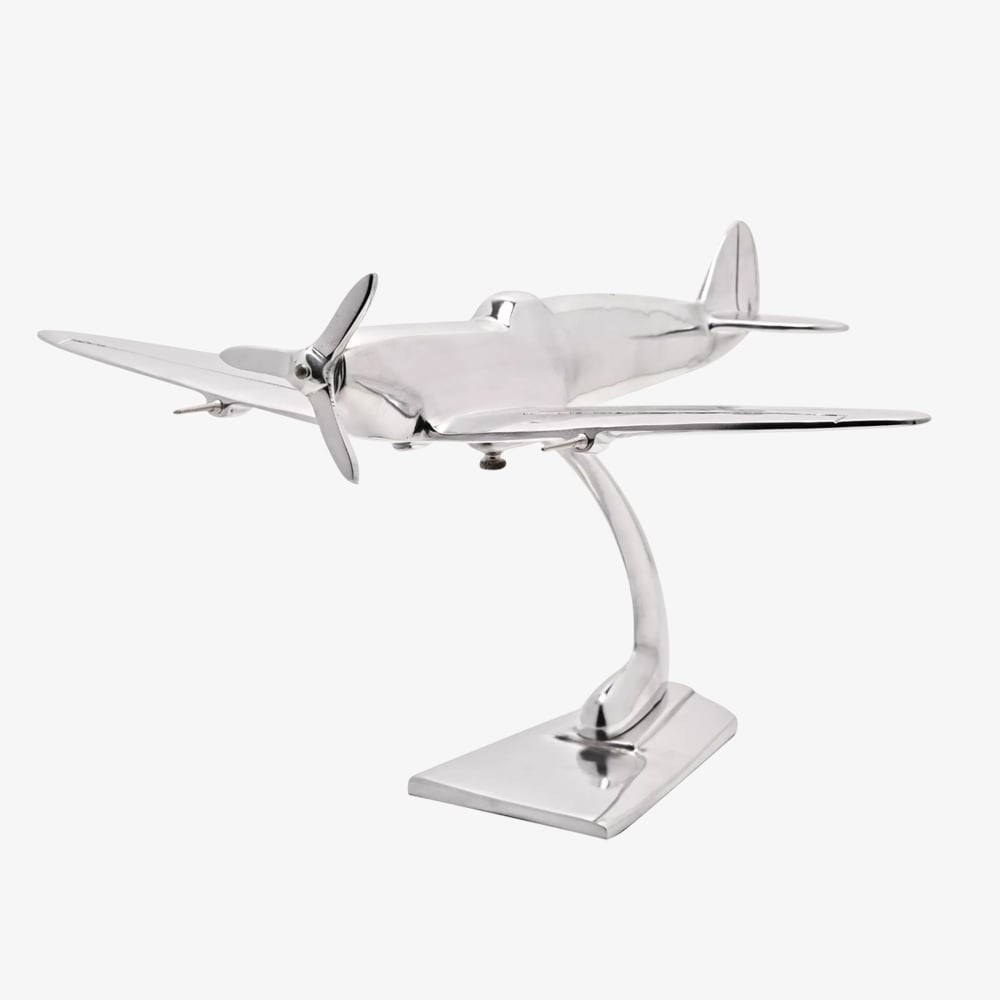 Military Heritage - Spitfire 14' Metal Model HM2469