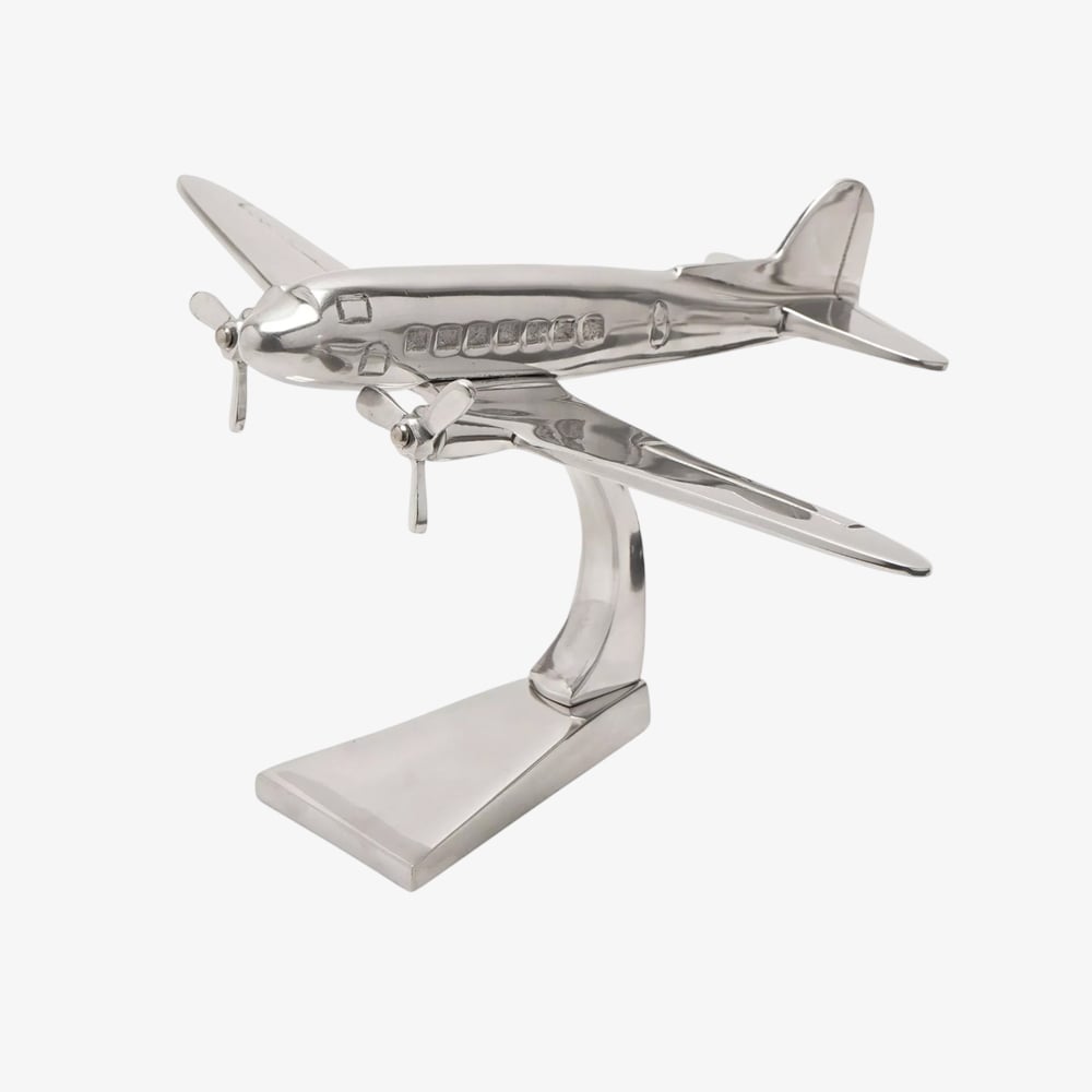 Military Heritage - Dakota 8' Metal Model HM2940