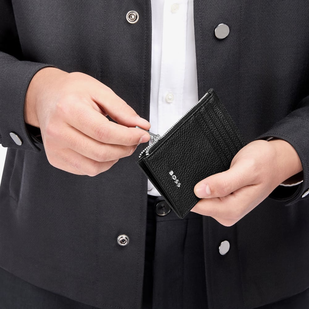 BOSS Classic Grained Black Zip Card Holder Wallet HLK518A