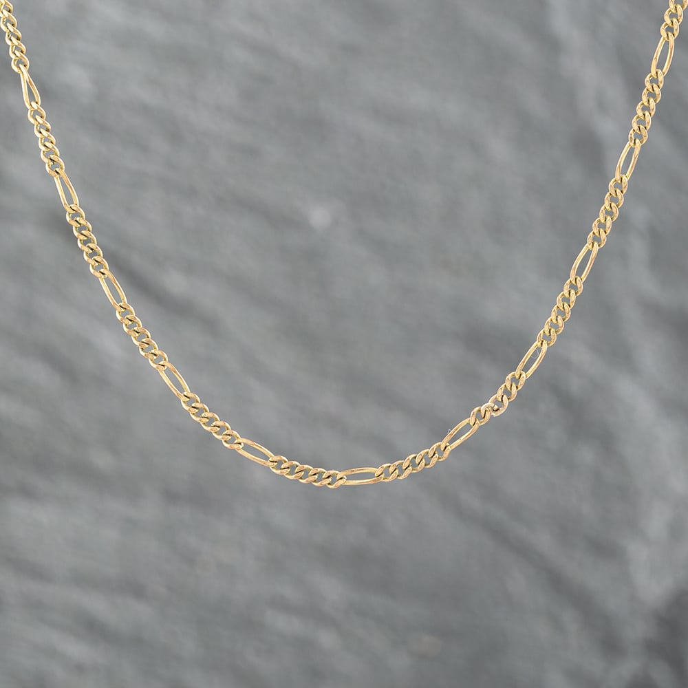 Product photograph of Pre-owned 9ct Yellow Gold 5 1 26 Inch Figaro Chain 41021330 from The Jewel Hut