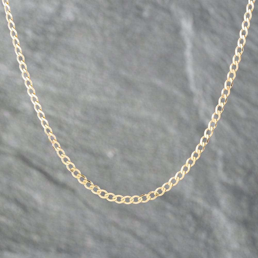 Product photograph of Pre-owned 9ct Yellow Gold 18 Inch Curb Chain 41021332 from The Jewel Hut