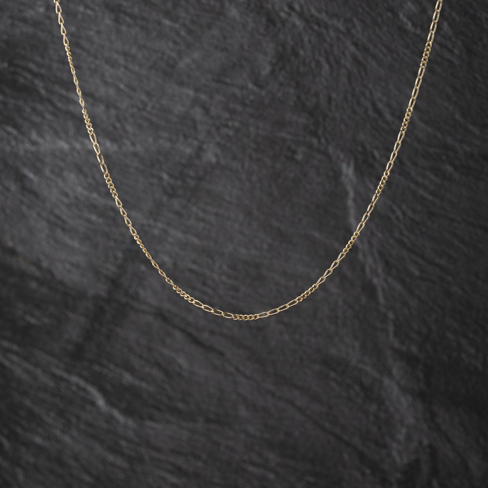 Pre-Owned 9ct Yellow Gold 18 Inch Figaro Chain 41021687