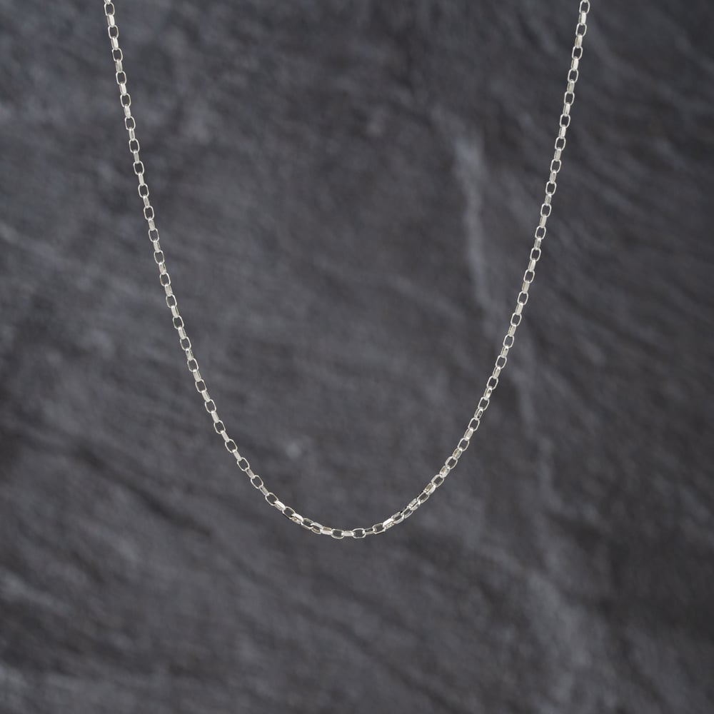 Pre-Owned 9ct White Gold 16 Inch Belcher Chain 41021700