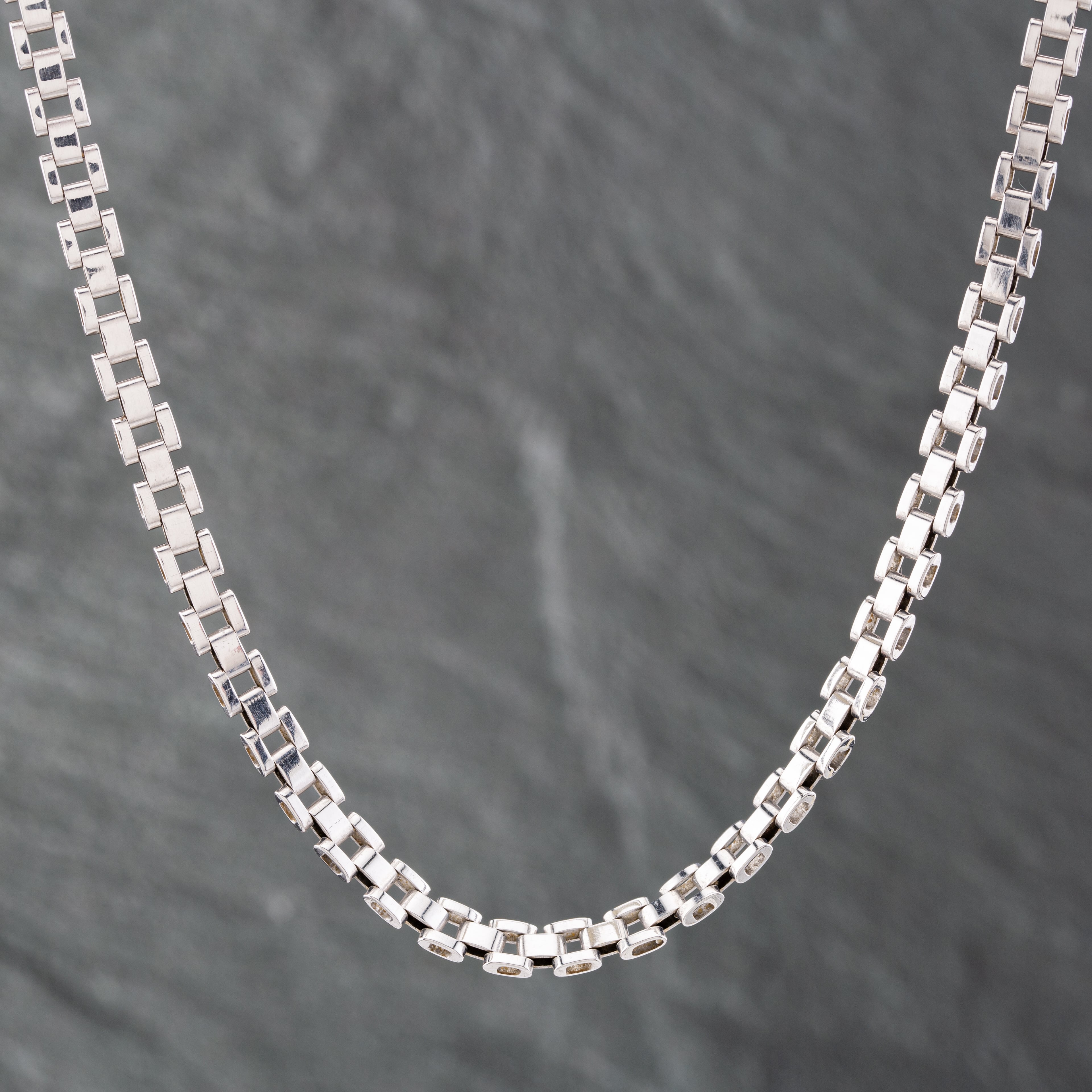 Product photograph of Pre-owned 9ct White Gold Brick Pattern 17 Inch Collarette Chain 41041343 from The Jewel Hut