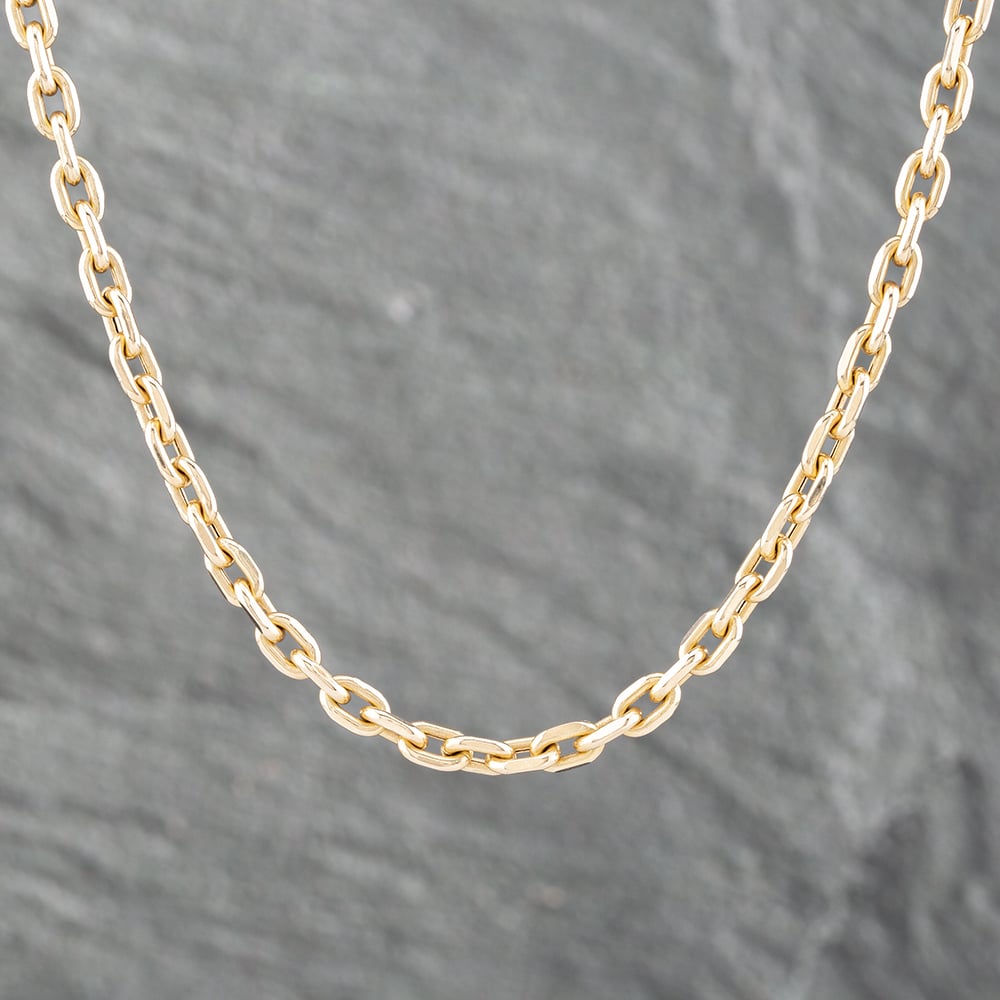 Product photograph of Pre-owned 9ct Yellow Gold 26 Inch Trace Chain 41041350 from The Jewel Hut