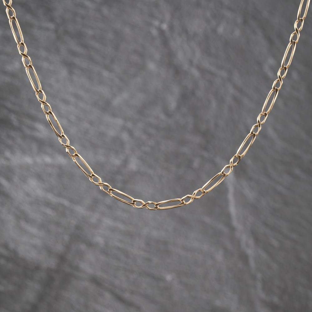 Pre-Owned 9ct Yellow Gold 28 Inch Figaro Style Chain 41041926